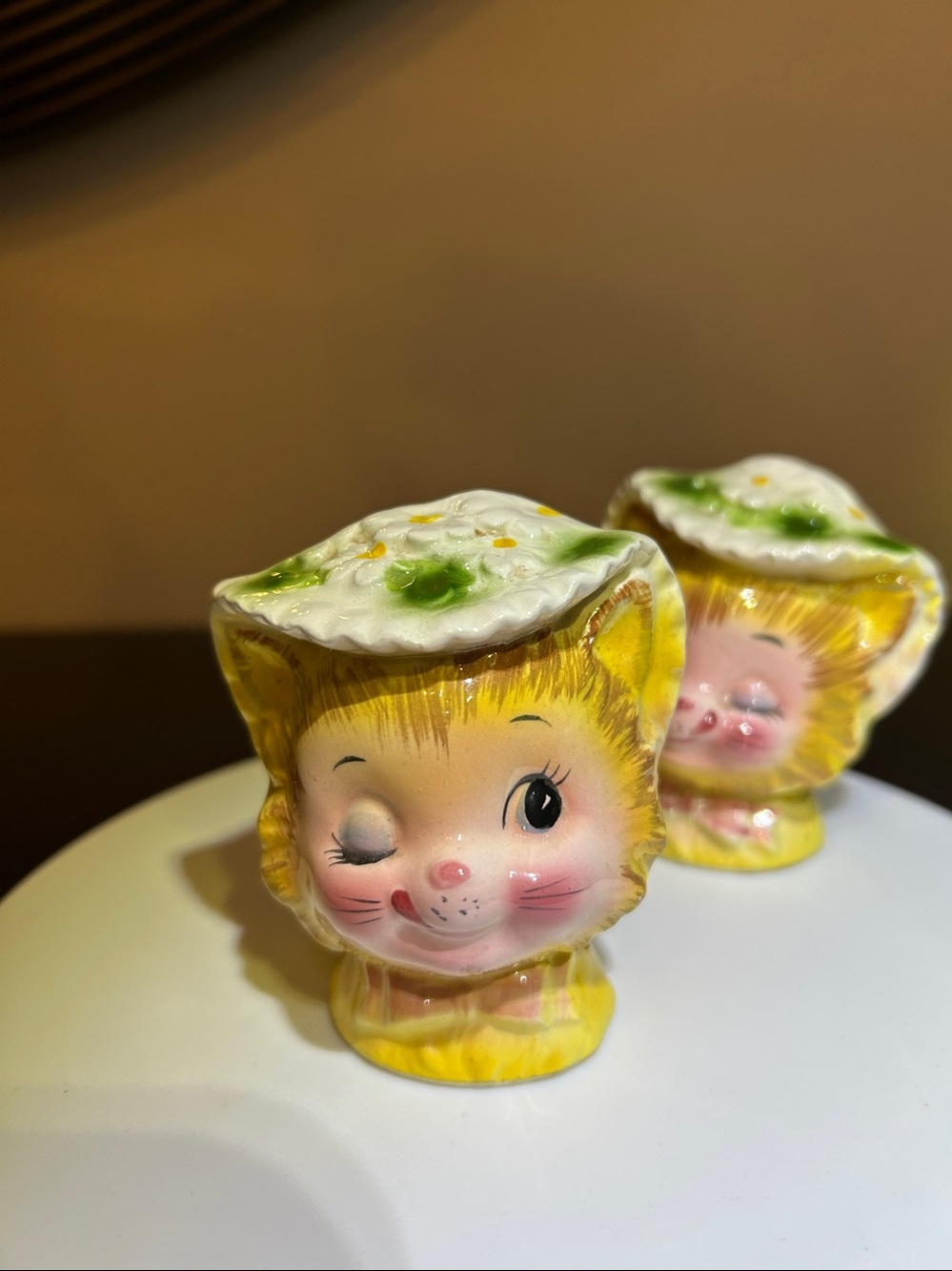 Vintage 50’s  Miss Priss Kitty Cat Salt and Pepper Shakers - Picture 3 of 10